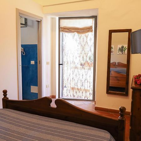بانتيليريا Cactus B&B Le Casette Di Marilena المظهر الخارجي الصورة
